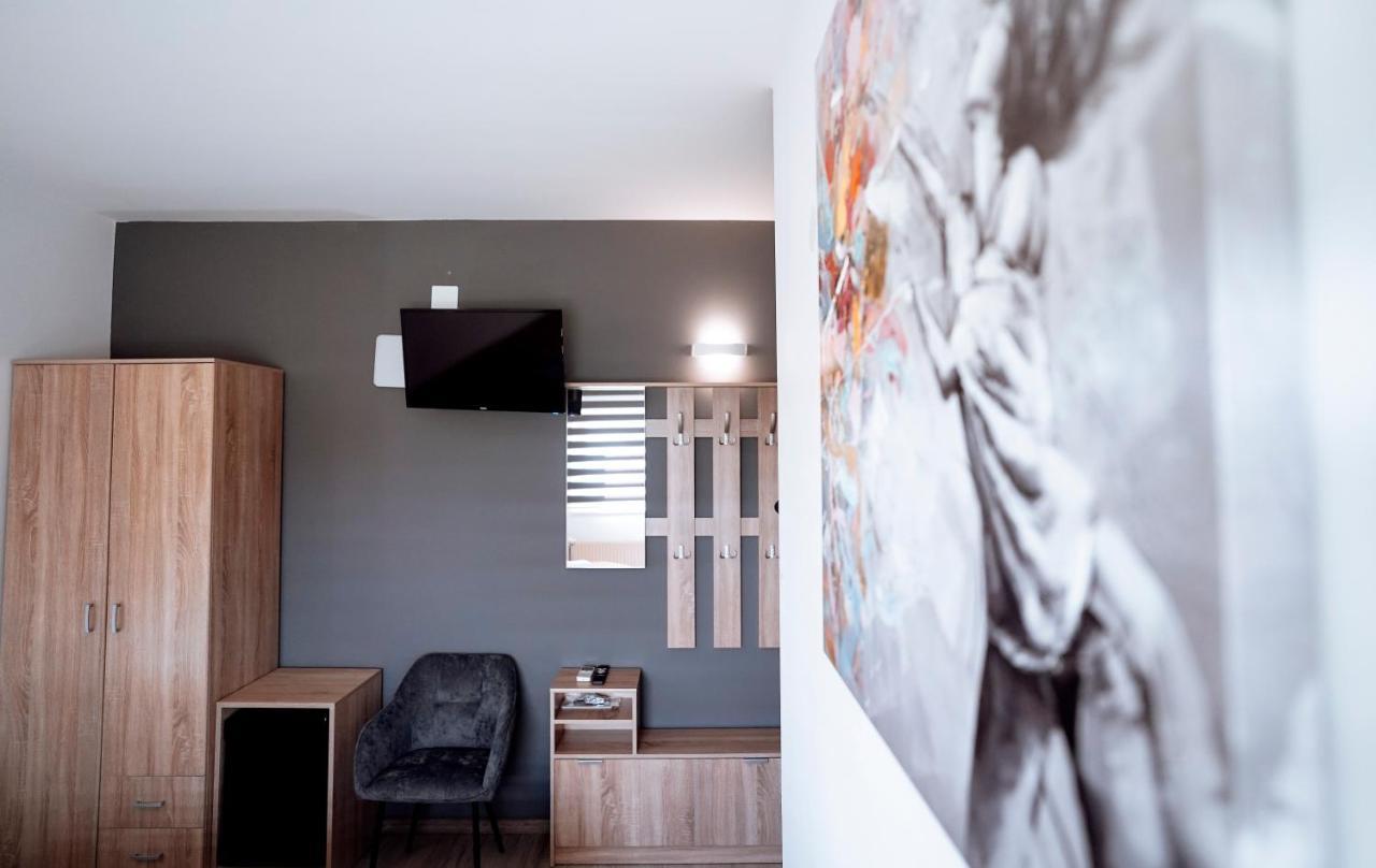 Ruzic Apartment *