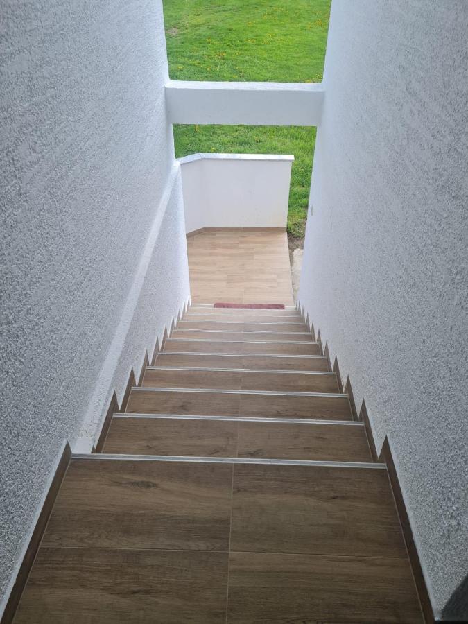 Ruzic Apartament *